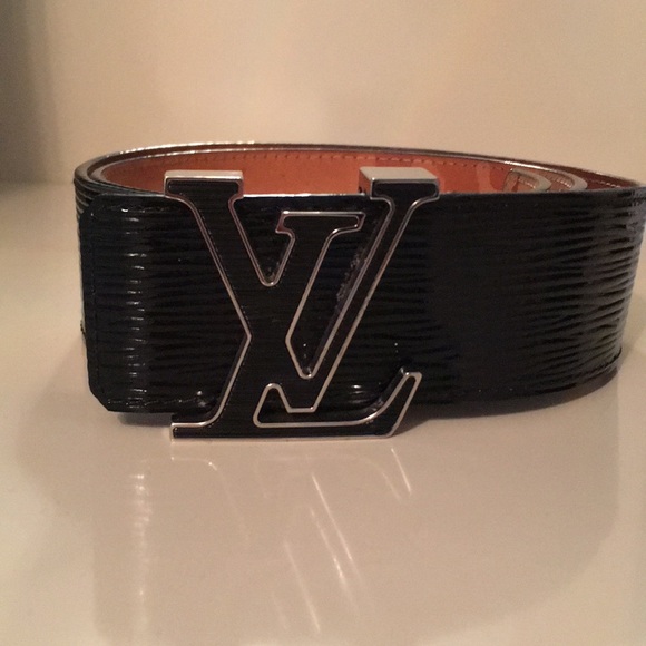 Authentic Louis Vuitton Black belt - Picture 1 of 8